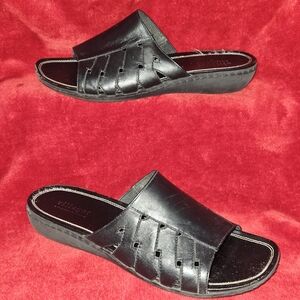 Villager Black Leather Slide Sandals - Size 10